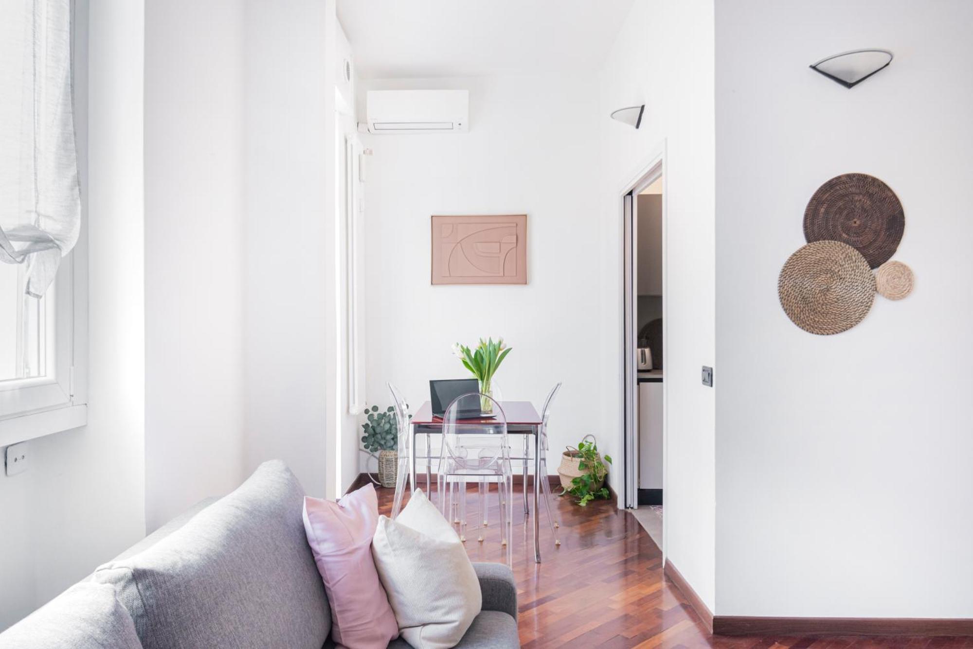 Stylish And Cozy Apt Close To Naviglio Milan Exterior photo